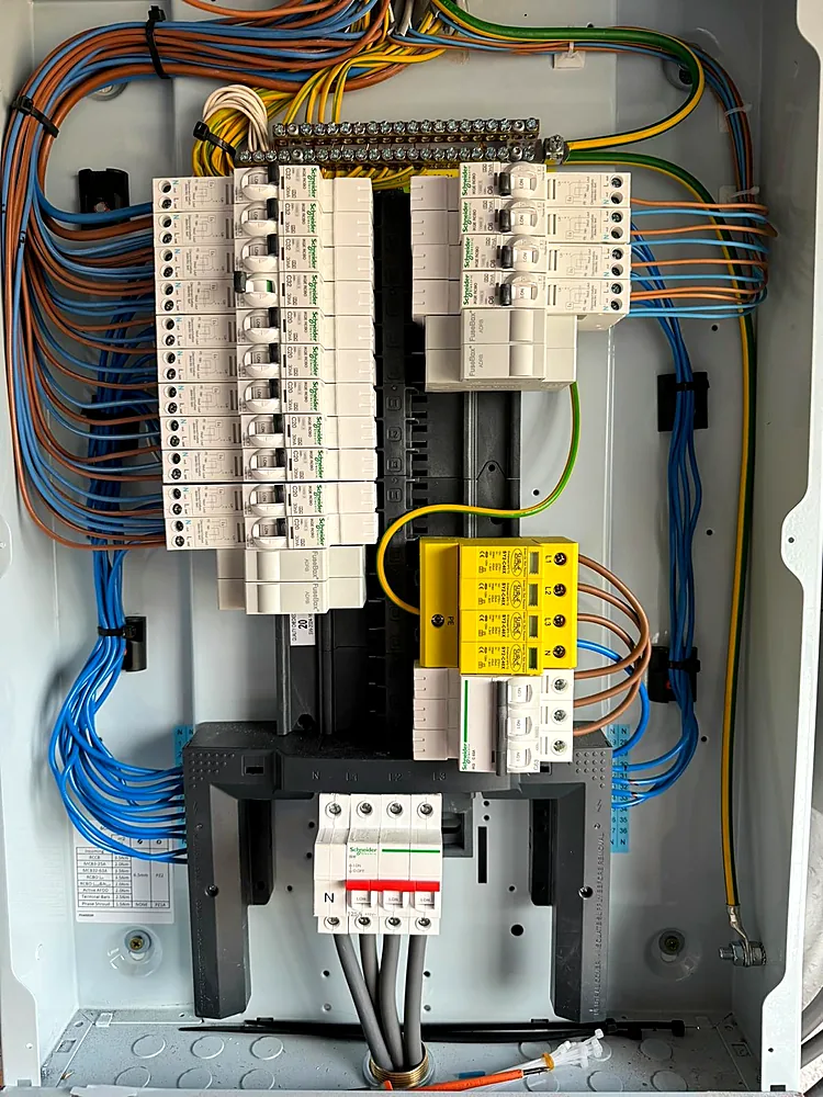 Three-phase distribution board installation, South Wales